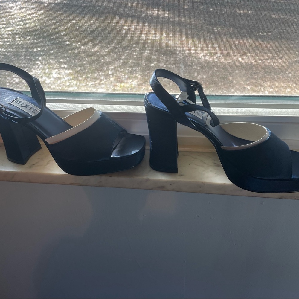 Mixit Women's Black Heeled Sandals